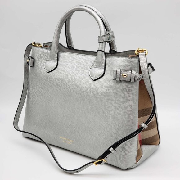 100% Authentic Burberry Banner Shoulder Bag - Picture 2 of 13